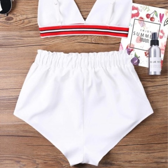 Bra Two Piece Shorts Tracksuit - Picture 3 of 5